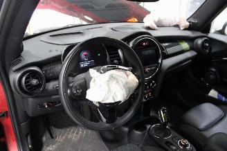 Mini Cooper SE picture 9