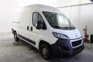 Peugeot Boxer  picture 2