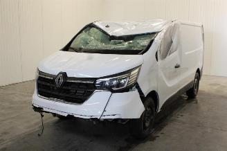 Schadeauto Renault Trafic  2025/5