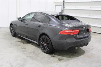 Jaguar XE  picture 4