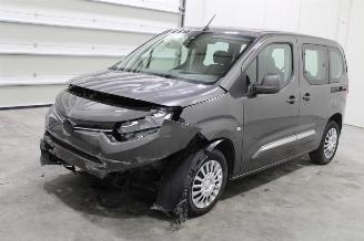 Auto incidentate Toyota ProAce CITY 2021/5