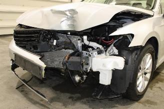 Volkswagen Passat  picture 8