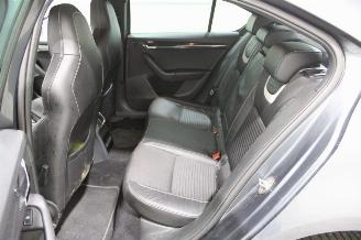 Skoda Octavia  picture 10