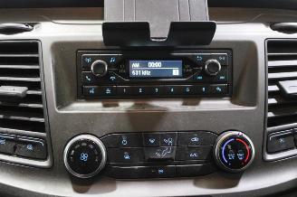 Ford Transit  picture 15