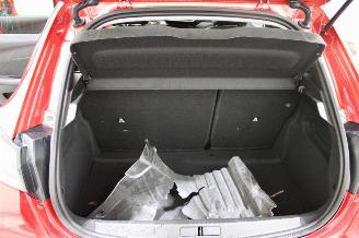 Peugeot 208  picture 20