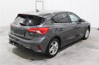 Ford Focus  picture 3