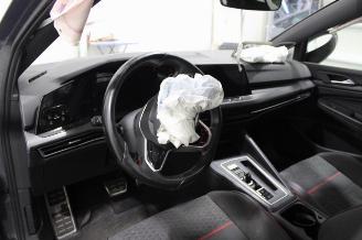 Volkswagen Golf  picture 9