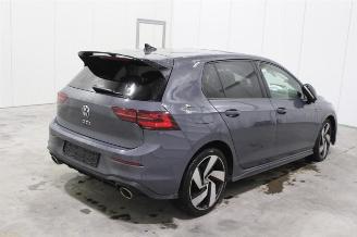 Volkswagen Golf  picture 4