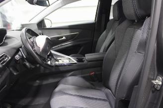 Peugeot 5008  picture 10