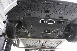 Peugeot 208  picture 15