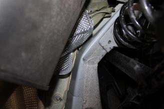 Peugeot 208  picture 18