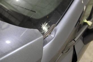 Renault Clio  picture 8