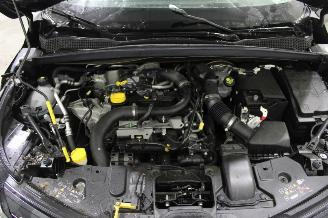 Renault Captur  picture 16