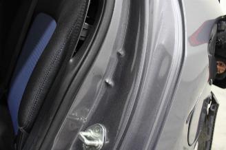 Hyundai I-10 i10 picture 22