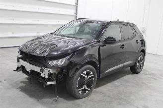 Auto incidentate Peugeot 2008  2024/5