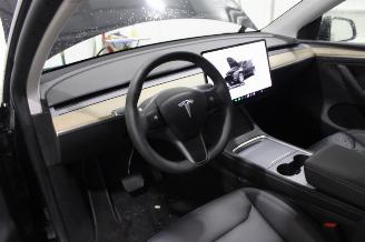 Tesla Model Y  picture 10