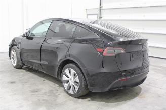 Tesla Model Y  picture 4