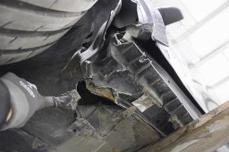 Tesla Model Y  picture 19