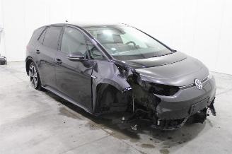 Volkswagen ID.3  picture 2