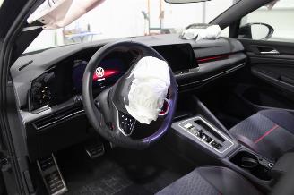 Volkswagen Golf  picture 9