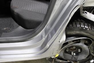 Peugeot 208  picture 24