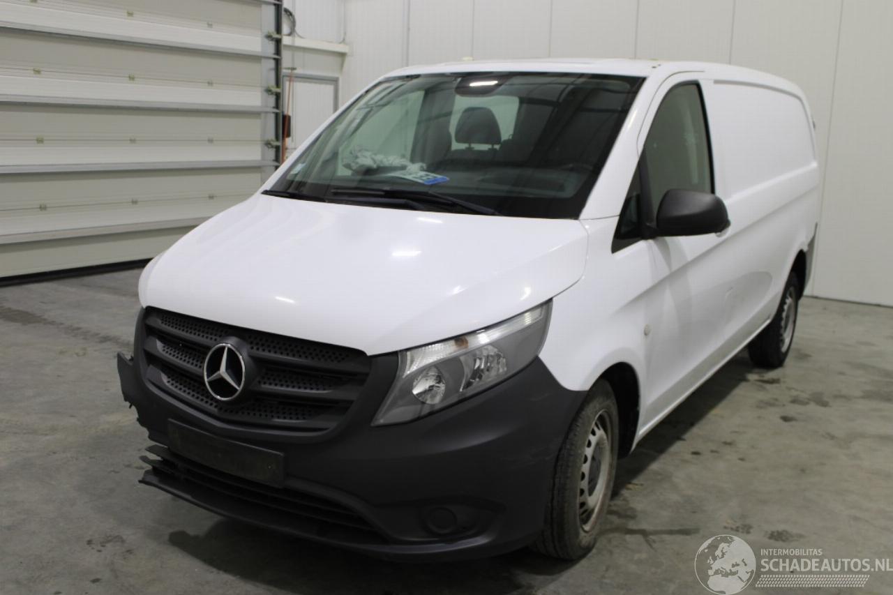 Mercedes Vito 