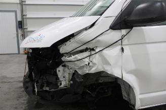 Volkswagen Transporter T6 picture 6