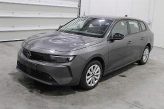 Damaged car Opel Astra  2024/11