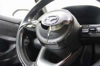 Mazda 2  picture 18