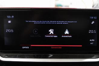 Peugeot 208  picture 14