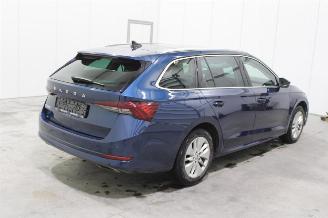 Skoda Octavia  picture 3