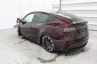 Tesla Model Y  picture 4