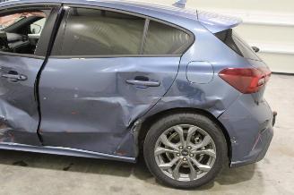 Ford Focus  picture 6