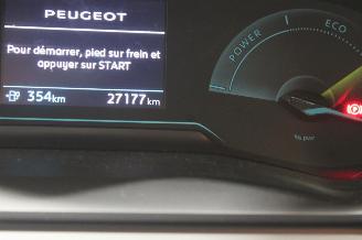 Peugeot e-208  picture 13