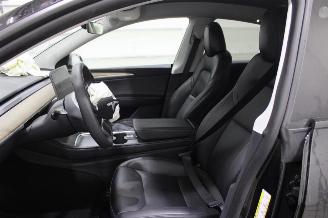 Tesla Model Y  picture 12