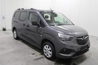 Opel Combo  picture 2