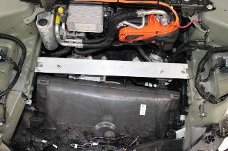 Tesla Model Y  picture 14