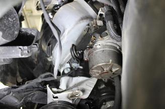 Renault Express  picture 18