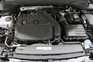 Volkswagen Golf  picture 16