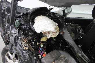 Volkswagen Amarok  picture 9