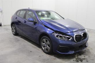 BMW 1-serie 116 picture 2