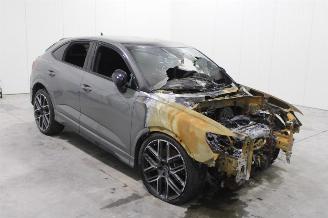 Audi Q3  picture 3