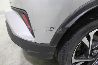 Toyota C-HR  picture 14