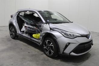 Toyota C-HR  picture 3