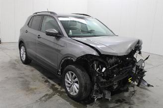 Volkswagen T-Cross  picture 2