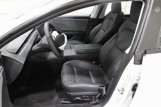 Tesla Model 3  picture 13