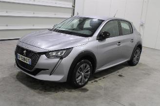 Coche siniestrado Peugeot 208  2024/11