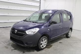 uszkodzony samochody osobowe Dacia Dokker  2020/6