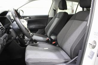 Volkswagen T-Cross  picture 10