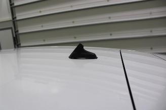 Renault Clio  picture 8